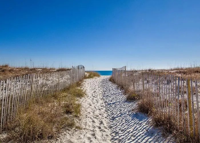 Island Winds East 402